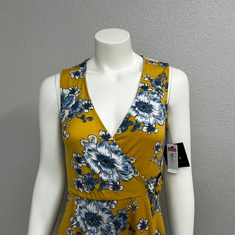 NWT IN Floral Mock Wrap Floral Dress - Picture 2 of 10